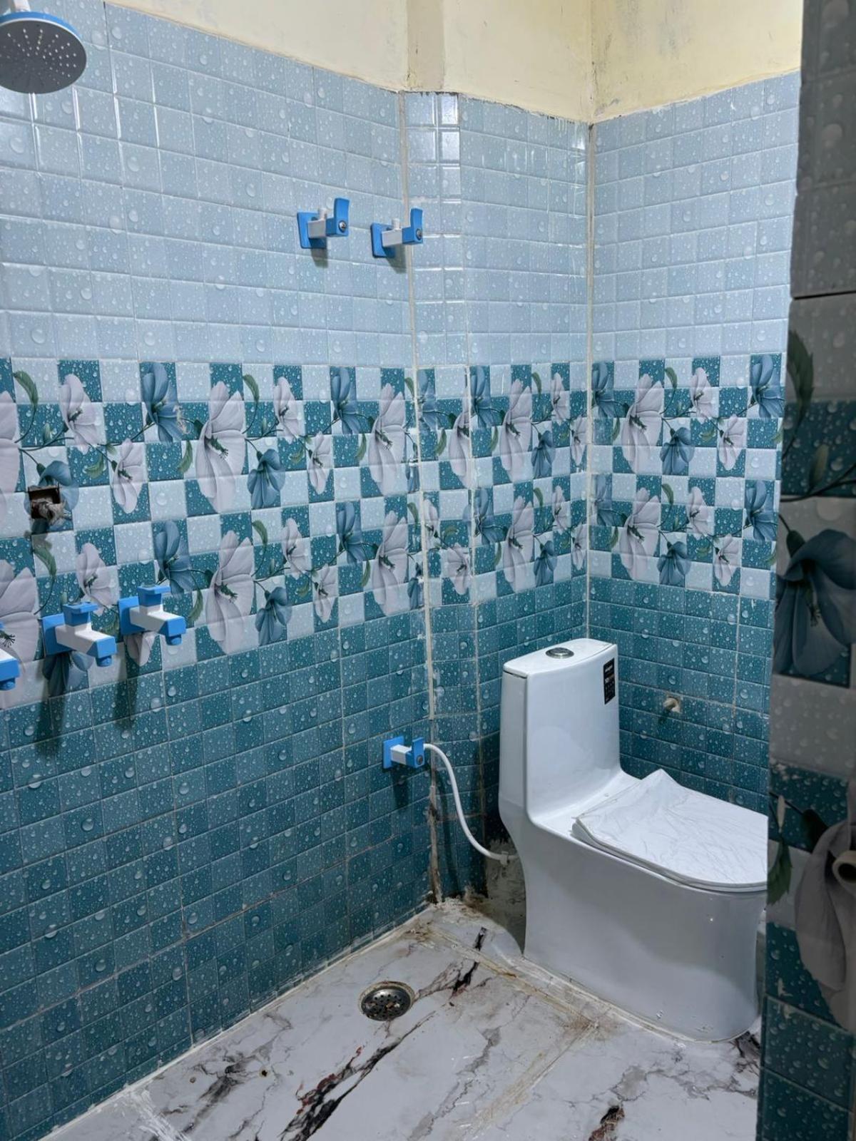 Bssn Guest House Gválijar Kültér fotó