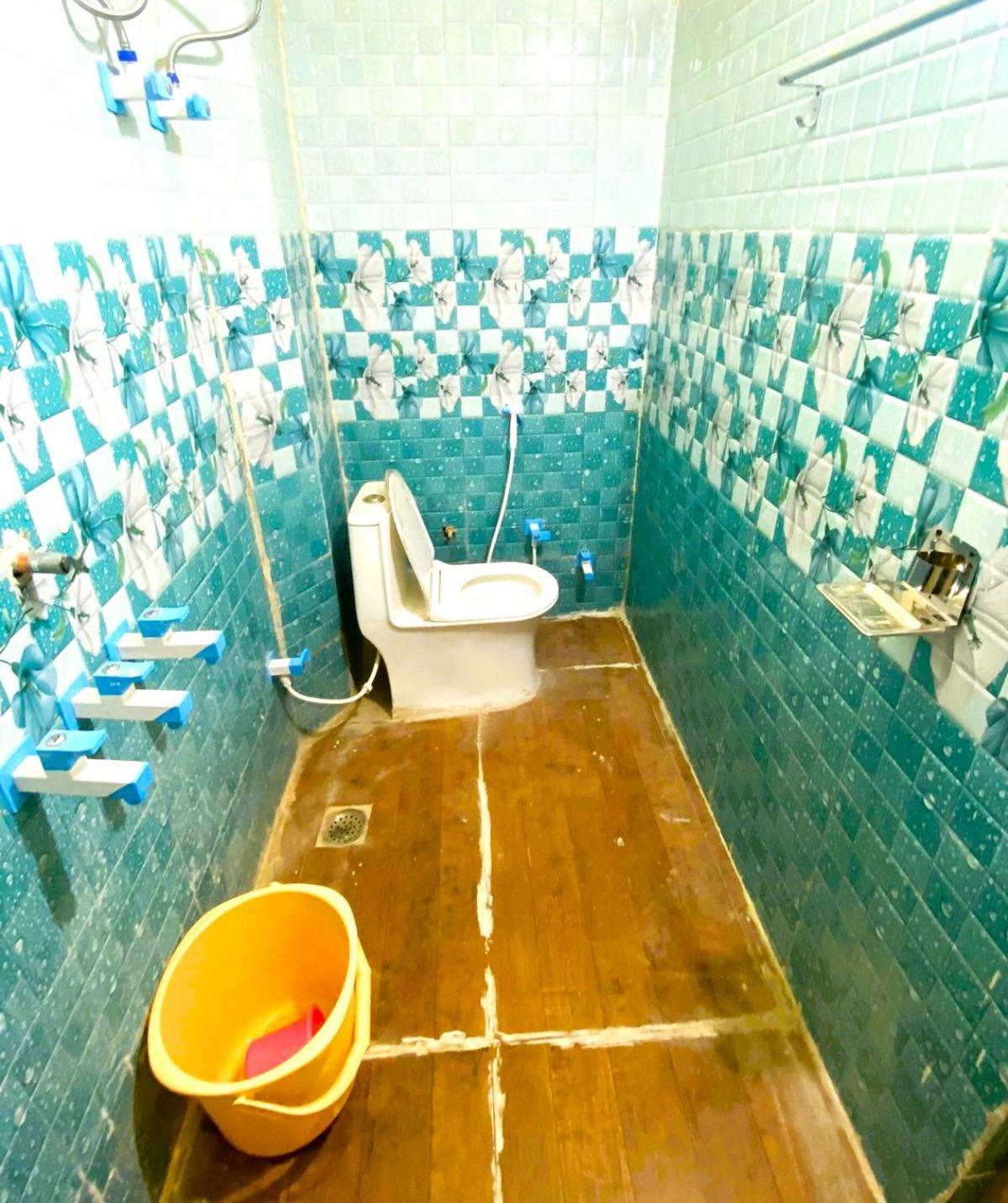 Bssn Guest House Gválijar Kültér fotó