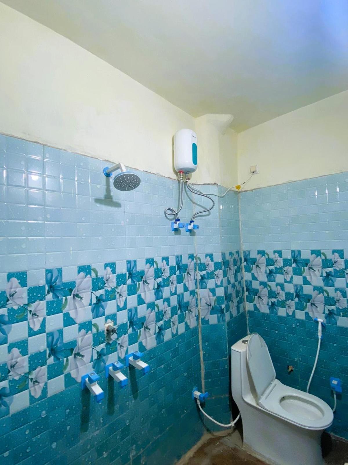 Bssn Guest House Gválijar Kültér fotó
