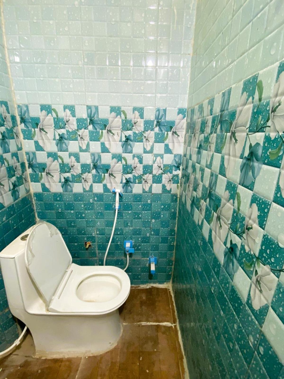 Bssn Guest House Gválijar Kültér fotó